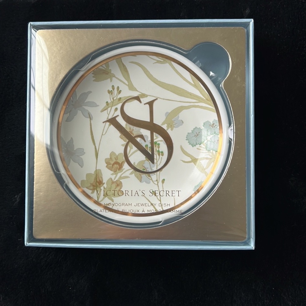 NIB✨Victoria’s Secret Glass Jewelry Trinket Dish